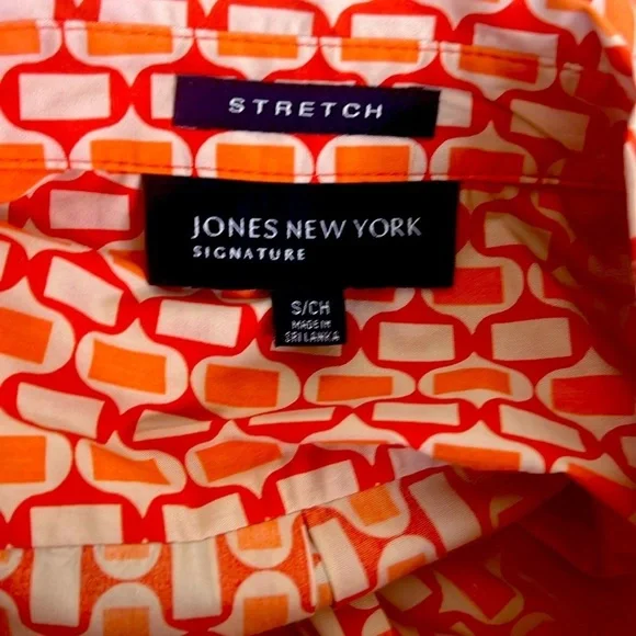 NEW!!!!Jones New York Orange 🍊 Geometric Button Down Shirt - Picture 4 of 7
